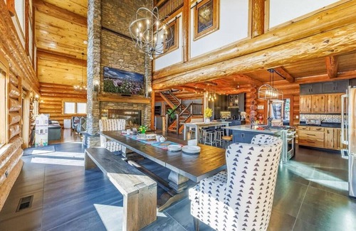Snoqualmie Pass Casa | Fire Lodge Premier Family Cabin at Snoqualmie Pass