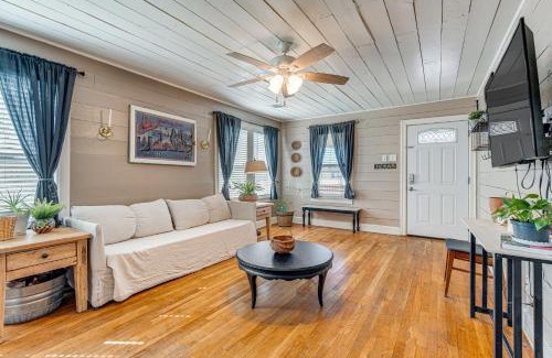 Spicewood Casa | Fire Pit and Yard Dog-Friendly Spicewood Home