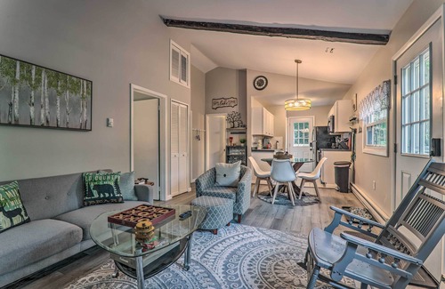 Briar Crest Woods Cabaña | Fire Pit & Community Perks: Blakeslee Cottage!
