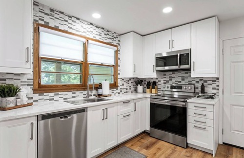 Wichita Casa | Fire Pit, Fully Stocked, Family-Friendly Oasis in East Wichita