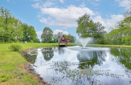 Idlewild Cabaña | Fire Pit, Grill & On-site Pond: Kenton Cabin
