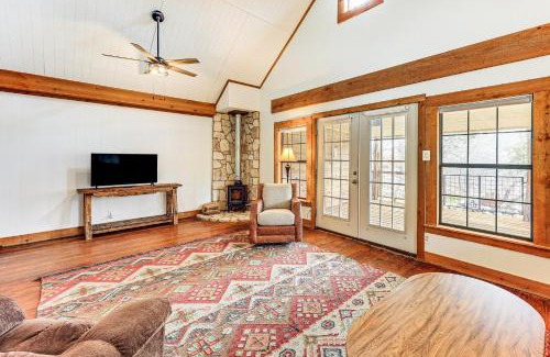 Tarpley Casa | Fire Pit, Views Peaceful Texas Hill Country Cabin