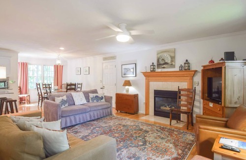 Harwich Casa | Fire Pit, Walk to Long Pond, Dogs Welcome!