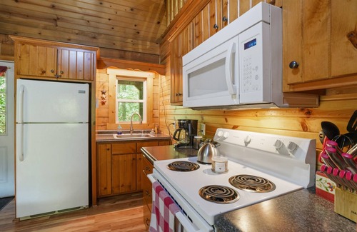 McArthur Cabina | Cabaña-Baño Privado-Estándar-Fireflies Hollow