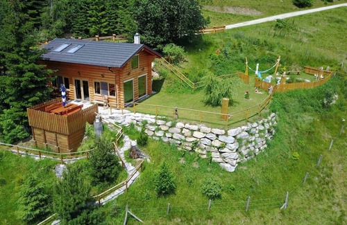 Ratten Chalet De Esquí | Natur, Luxus, Wellness !!! Hot Pot, Sauna, Lagerfeuer und Panorama!!!