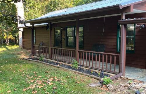 Andrews Casa | Firefly Creek Cabin in Nantahala