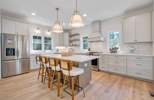 Moneta Casa | Firefly Estate, Lakefront Luxury w/ Covered Verandas + Heated Salt Pool, Hot Tub, Dock!
