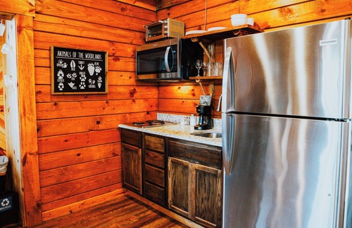 Mid America Cabina | Firefly Treehouse - Starlight Haven