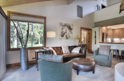 Purgatory Condominio | Fireside Story (#802) Adventure Awaits | 2 Decks, Golf, Pool, Hot Tub