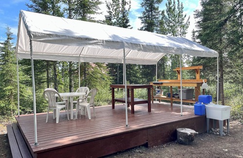 McCarthy Cabina | Fireweed Mountain Lodge - Erie Cabin