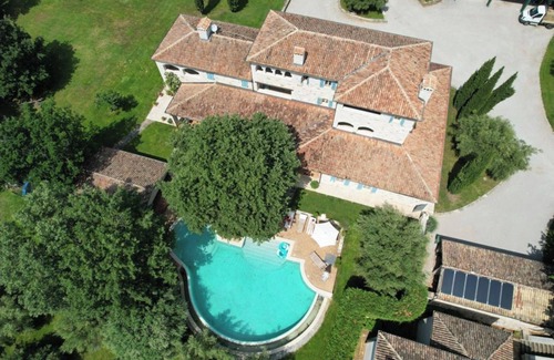 City Center Casa | VILLA DE LUJO de la clase más alta, con piscina climatizada, 1000m2 wnf, jardín de 30,000m2