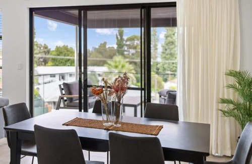 Maylands Casa | First-Class Townhouse w free parking and Wi-Fi