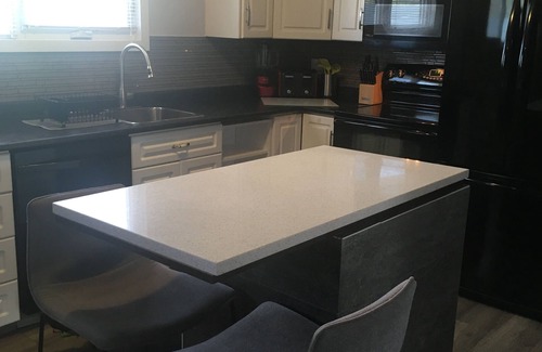 Saskatoon Casa | First floor 2 bedroom executive suite by marketmall mall
