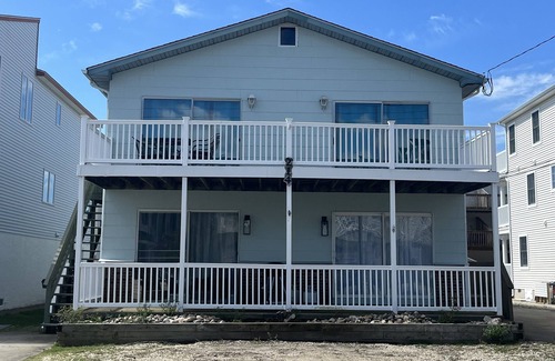 Townsend's Inlet Casa | First Floor Duplex Bay Side in the South End