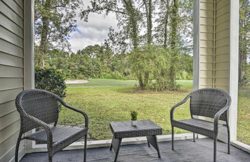 Carolina Forest Apartamento | First-Floor Myrtle Beach Condo with Pool Access!