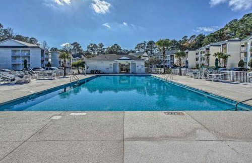 Carolina Forest Apartamento | First-Floor Myrtle Beach Condo with Pool Access!