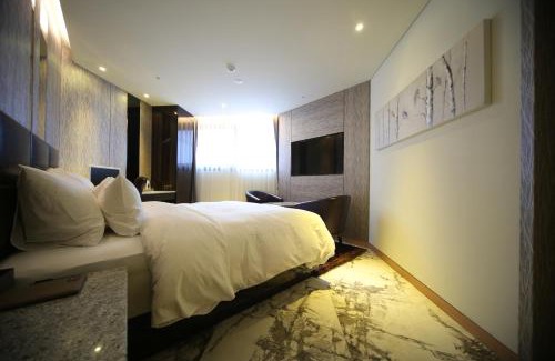 Guri Hotel | First Hotel
