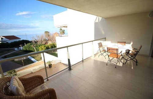 Molinell Apartamento | APARTAMENTO EN PRIMERA LÍNEA DE PLAYA CON VISTAS AL MAR. WIFI.