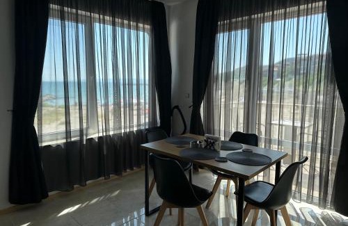 Kavarna Apartamento | First Line On The Beach Cosy Sea Paradise Apartments