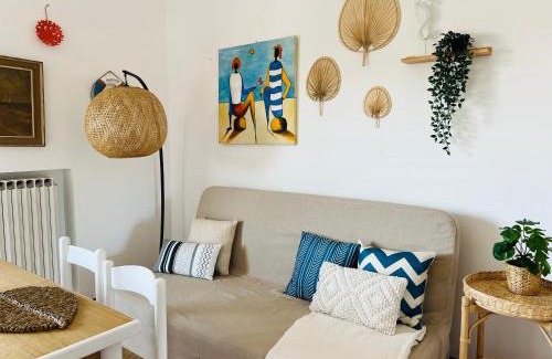 Silvi Marina Apartamento | First Line Sea View Apartment Caravella