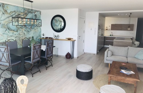 Santa Pola Apartamento | Primera línea con mar y playa a 150m, compras, Santa Pola