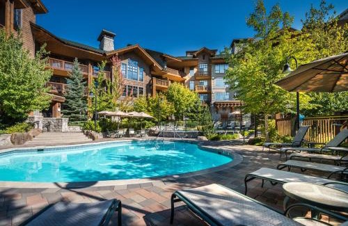 Whistler Creekside Apartamento | First Tracks Lodge