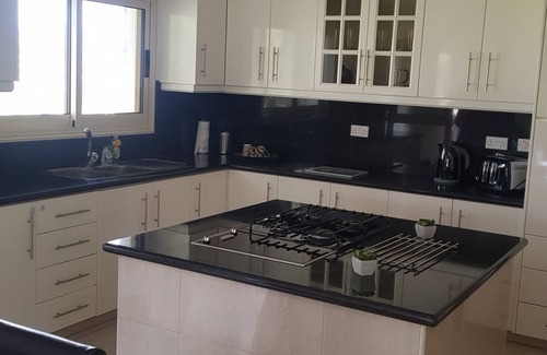 Pyrgos Casa | Primer año de publicidad Hermosa villa con piscina privada y vistas impresionantes