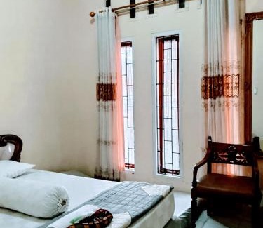 Payakumbuh Casa | Firza Maqita Homestay Syariah