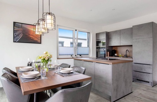Fedderwardersiel Casa | Fischer sien Huus by Interhome