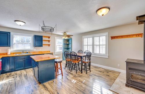 Garden Valley Casa | Fish, Hike & More: Garden Valley Family Home