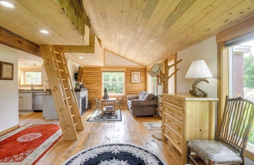 Ririe Cabina | Fish, Hike & Ski: Ririe Retreat w/ Kayaks!