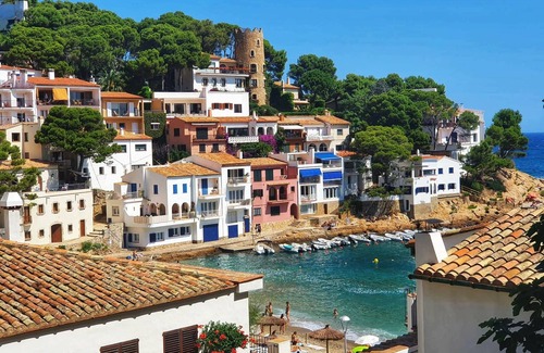 Sa Tuna Apartamento | Casita de pescadores situada a 20 metros del Paseo Marítimo de Sa Tuna - Begur