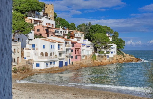 Sa Tuna Apartamento | Casita de pescadores situada a 20 metros del Paseo Marítimo de Sa Tuna - Begur
