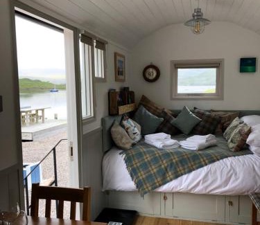 Harris Casa | Fisherman's Hut