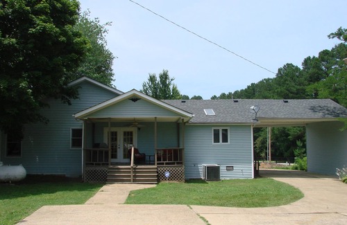 Springville Casa | Un paraíso de pescadores absoluto ubicado en el lago Kentucky.