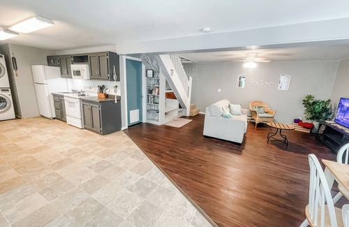 Rocky Mount Casa | Fishermen's Dream/sleeps 8/direct dock access/Secluded