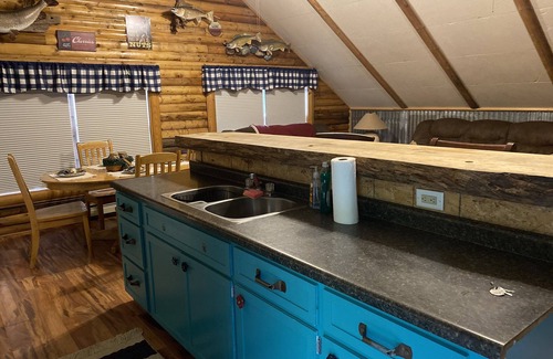 Tower Apartamento | Fishermen, snowmobilers!! Good fishing for Walleye, Bass, Northern & Musky 🎣