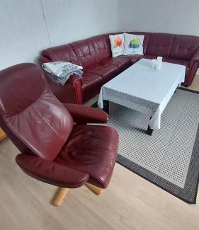 Torsken Apartamento | Fishermens House, romslig ferieleilighet nær sjøen Medby Senja