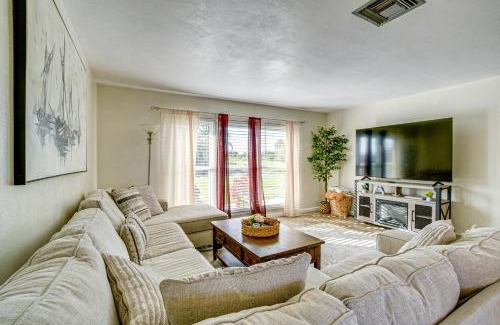 Oakland Hills Casa | Fishing, Beach, Pool Fun! Rotonda West Family Home