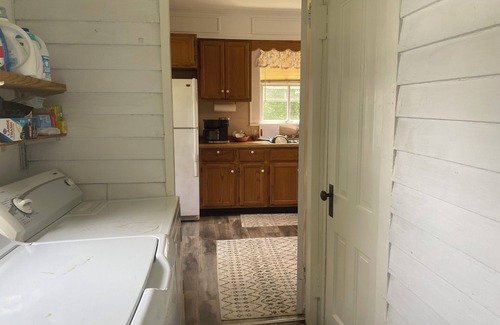 Ravenswood Casa | Fishing, boating, relaxing in Ravenswood WV deck/firepit, Sand Creek/Ohio River