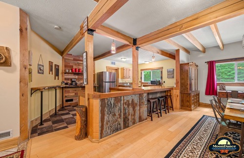 Morgantown Cabina | Fishing pond, 15 minutes to Nashville