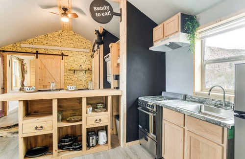Dubois Cabina | Fishing & Views: 'River Paradise' in Dubois!