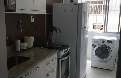 Icarai Apartamento | Montar 2 dormitorios a 1 cuadra de la playa en el corazón de Icarai