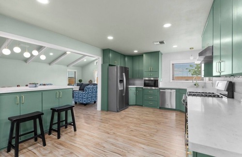 Brenham Casa | Fit for a Queen