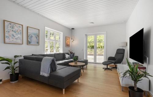 Sindal Casa | Five Bedroom Beautiful Home In Sindal