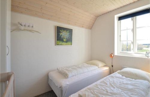 Øby Casa | Five-Bedroom Holiday Home In Ulfborg
