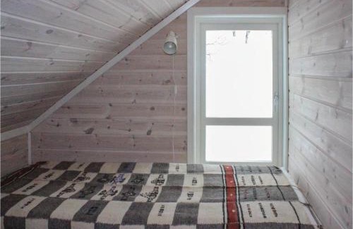 Brekke Casa | Five-Bedroom Holiday Home In Matre