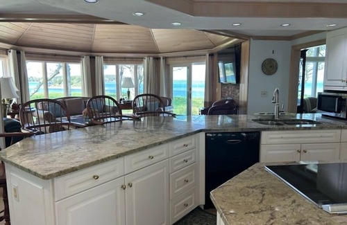 North Chatham Casa | FIVE BEDROOM -- MAGNIFICENT WATER VIEWS OF PLEASANT BAY AND ATLANTIC OCEAN.