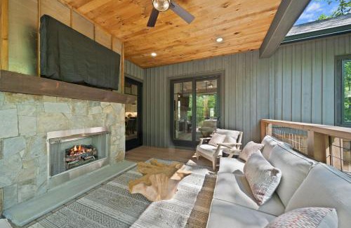Banner Elk Villa | Five Fox Den
