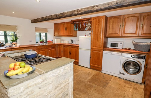 Elkstone Cabaña | Five Mile House Barn, CIRENCESTER